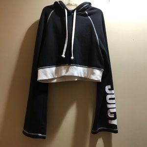 Crop juicy couture sweatshirt w/flare sleeves